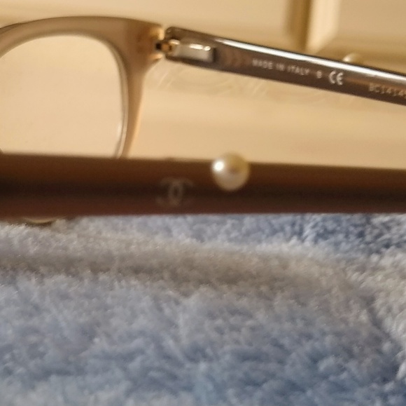 Chanel readers - Picture 5 of 6